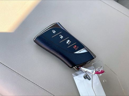 Used 2020 Lexus LS 500 w/ Interior Upgrade Package RWD image 11
