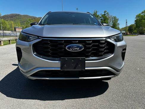 Used 2024 Ford Escape ST-Line AWD/4WD image 10