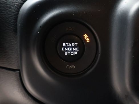 Used 2019 Jeep Wrangler Unlimited Rubicon image 24