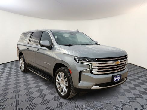 Used 2024 Chevrolet Suburban High Country w/ Advanced Technology Package AWD/4WD image 6