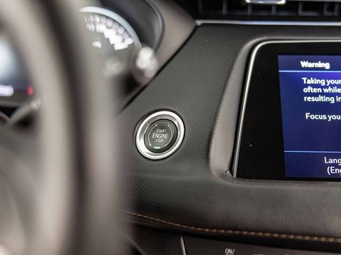 Used 2022 Cadillac XT4 Sport image 27