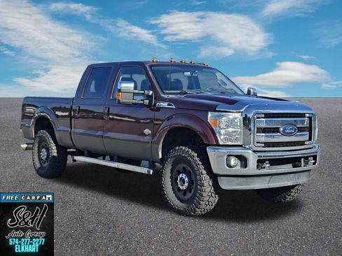 Used 2016 Ford F250 King Ranch w/ King Ranch w/Chrome Package AWD/4WD image 3
