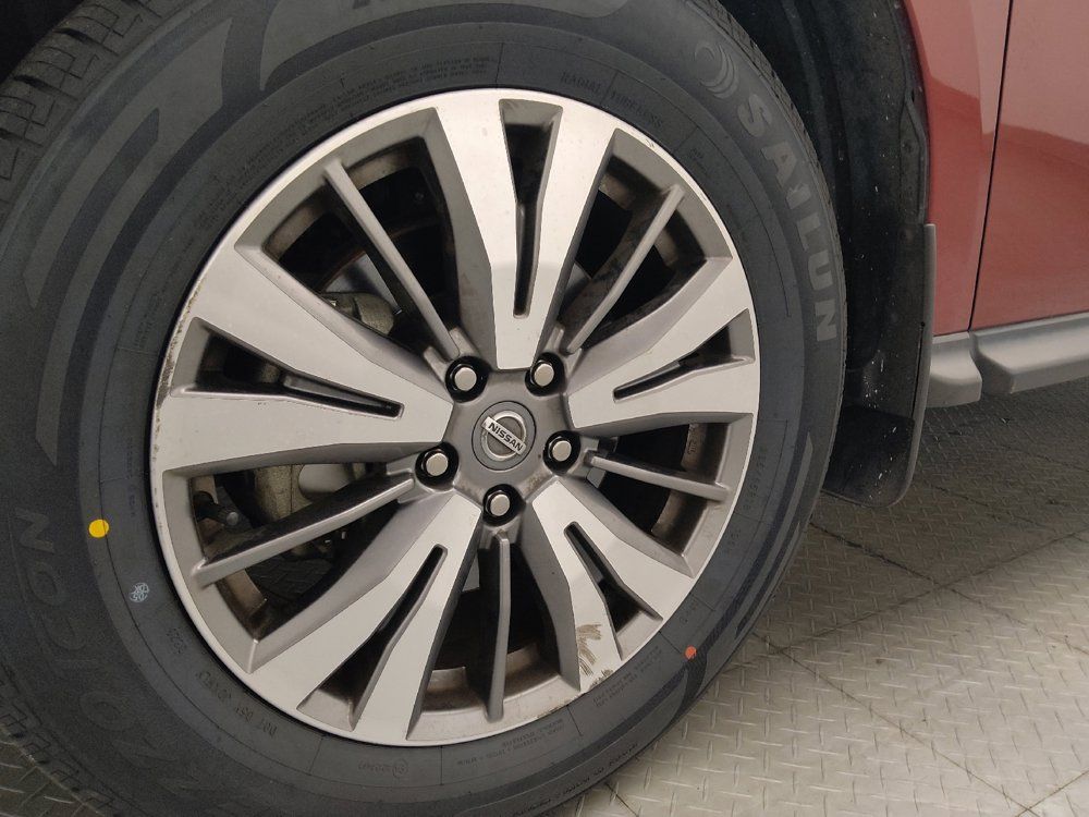 Used 2020 Nissan Pathfinder SV FWD image 31