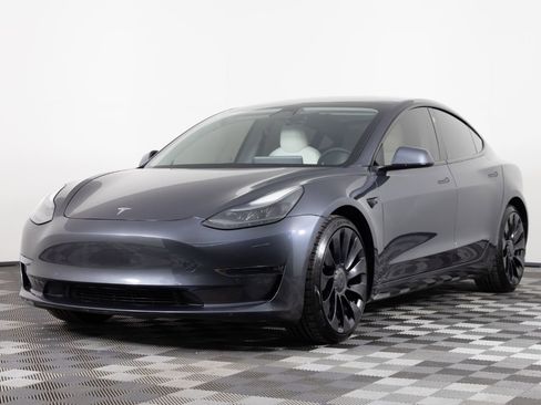 Used 2021 Tesla Model 3 Performance image 2