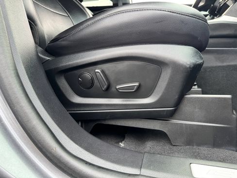 Used 2022 Ford Explorer Limited AWD/4WD image 52