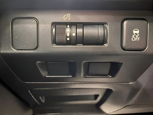 Used 2015 Subaru Impreza 2.0i Sport Limited image 22