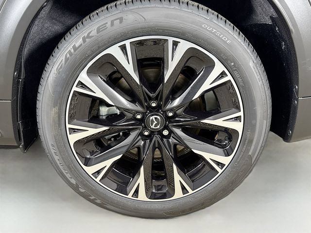 New 2026 MAZDA CX-90 Plug-In Hybrid w/ Premium Plus AWD/4WD image 33