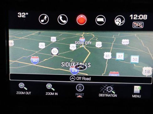 Used 2016 GMC Yukon XL Denali w/ Open Road Package AWD/4WD image 17