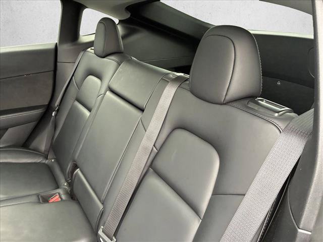 Used 2022 Tesla Model Y Performance AWD/4WD image 14