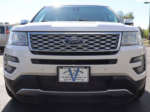 Used 2016 Ford Explorer Platinum AWD/4WD image 13