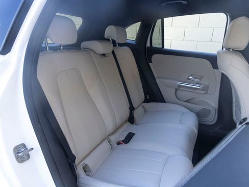 Used 2026 Mercedes-Benz GLA 250 image 23