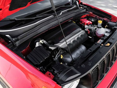 Used 2021 Jeep Renegade Sport image 47