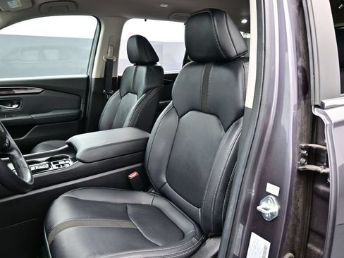 Used 2025 Honda Pilot EX-L image 23