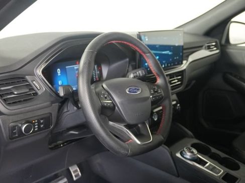 Certified 2024 Ford Escape ST-Line w/ Tech Pack #1 AWD/4WD image 23