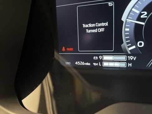 Used 2025 Toyota Sequoia Capstone AWD/4WD image 24