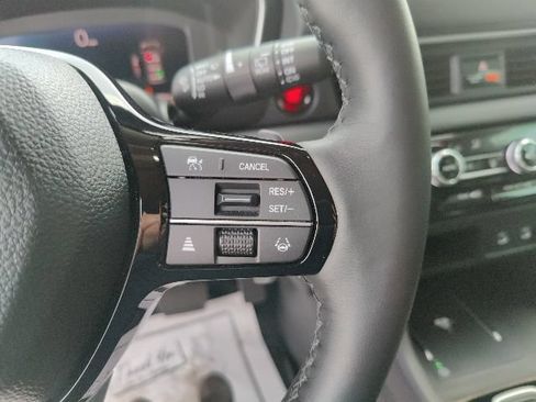 Used 2026 Honda Pilot Elite image 24
