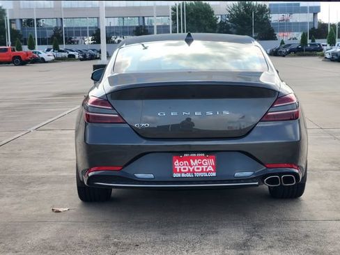 Used 2023 Genesis G70 2.0T RWD image 7