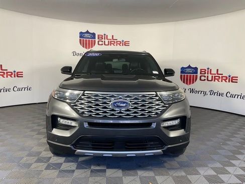Certified 2020 Ford Explorer Platinum w/ Premium Technology Package image 8