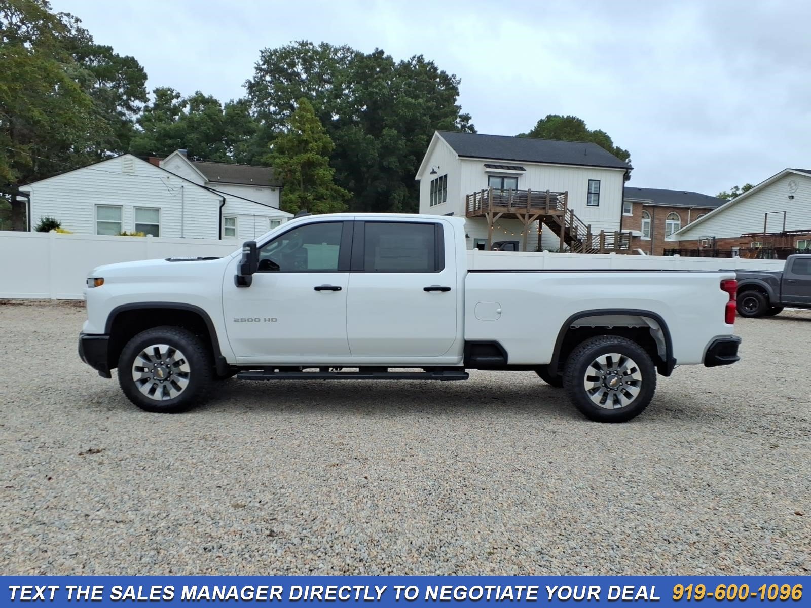 New 2026 Chevrolet Silverado 2500 Custom w/ Custom Value Package RWD image 4