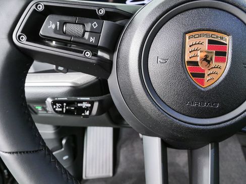 New 2026 Porsche Cayenne AWD/4WD image 10