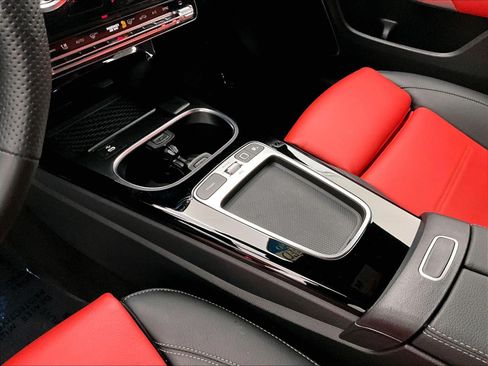 Certified 2025 Mercedes-Benz CLA 35 AMG 4MATIC image 15