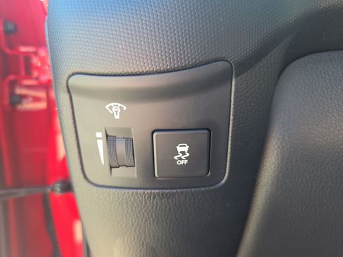 Used 2013 Kia Soul FWD image 21