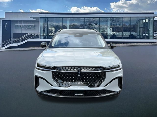 New 2026 Lincoln Nautilus Reserve AWD/4WD image 2