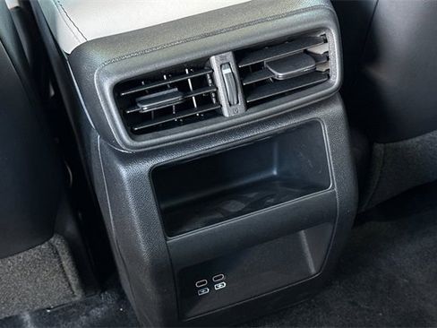 Used 2025 Honda Prologue Touring image 14