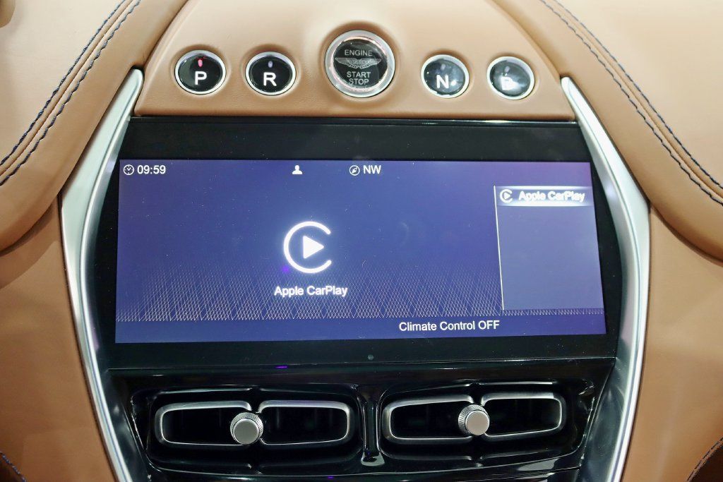 Used 2023 Aston Martin DBX 707 AWD/4WD image 30