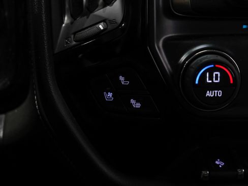 Used 2017 Chevrolet Silverado 1500 LTZ Z71 w/ LTZ Plus Package image 29