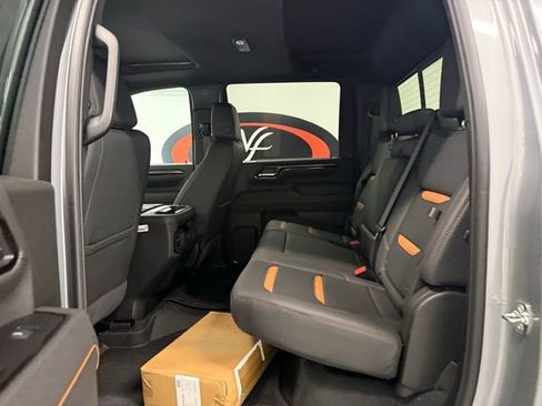 New 2026 GMC Sierra 2500 AT4 w/ AT4 Premium Plus Package AWD/4WD image 15