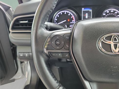 Used 2024 Toyota Camry SE image 20