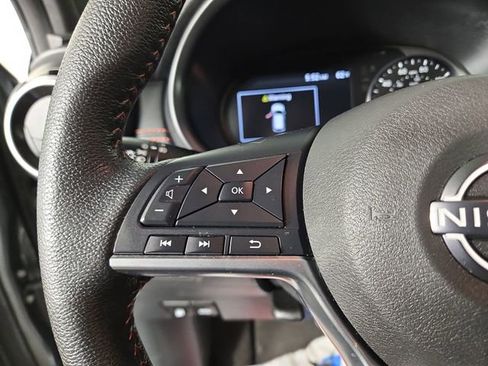Used 2023 Nissan Kicks SR w/ SR Premium Package FWD image 25
