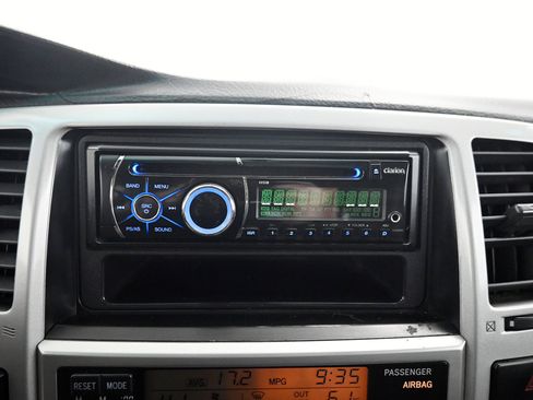 Used 2005 Toyota 4Runner SR5 image 10