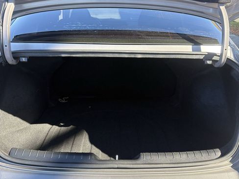 Used 2021 Hyundai Elantra SEL w/ Convenience Package image 9