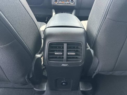 Used 2024 Ford Escape Active AWD/4WD image 14