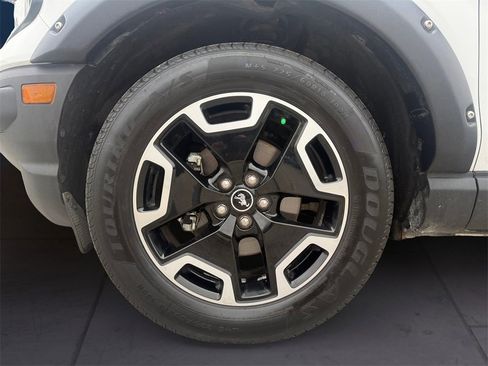 Used 2023 Ford Bronco Sport Outer Banks w/ Tech Package image 9