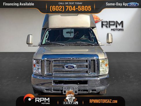 Used 2011 Ford E-350 and Econoline 350 Super Duty w/ Shuttle Bus Prep Pkg image 2