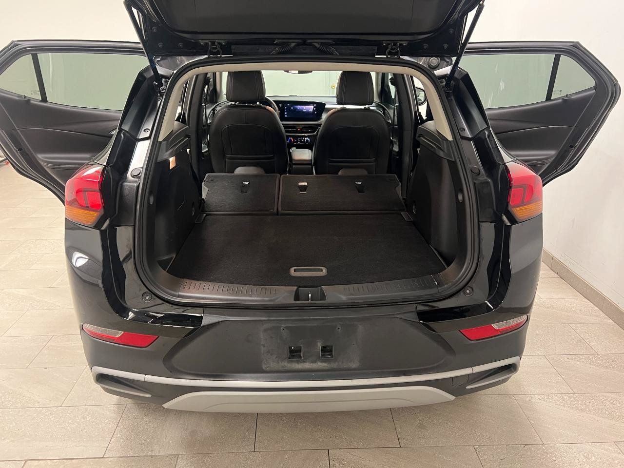 Used 2025 Buick Encore GX Preferred FWD image 22