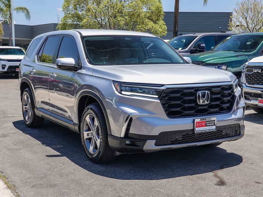 Used 2024 Honda Pilot EX-L image 3