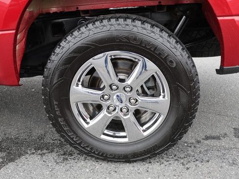 Used 2017 Ford F150 XLT w/ Equipment Group 302A Luxury image 10