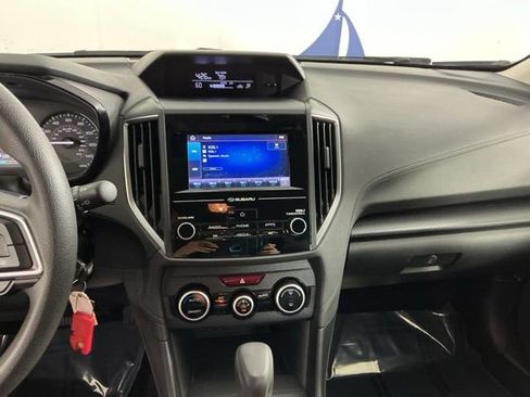 Used 2022 Subaru Crosstrek 2.0i AWD/4WD image 29