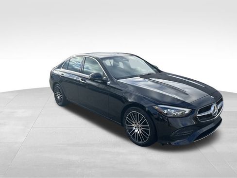 Used 2025 Mercedes-Benz C 300 4MATIC Sedan image 7