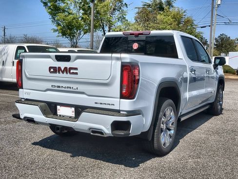 New 2026 GMC Sierra 1500 Denali AWD/4WD image 8