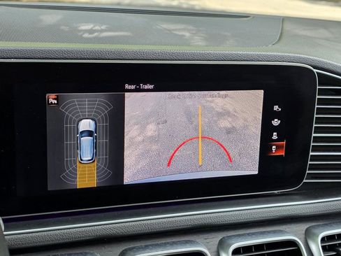 Used 2020 Mercedes-Benz GLE 450 4MATIC image 17