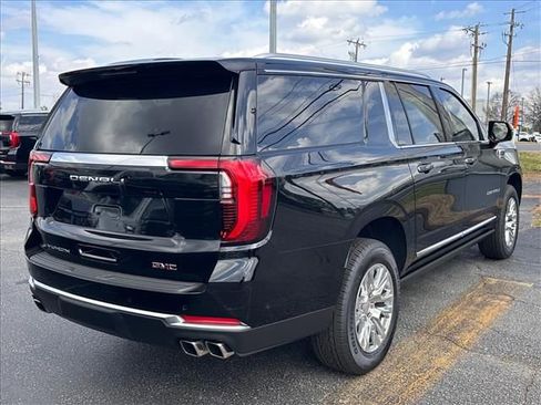 New 2026 GMC Yukon XL Denali w/ Sun & Power Step Package image 11