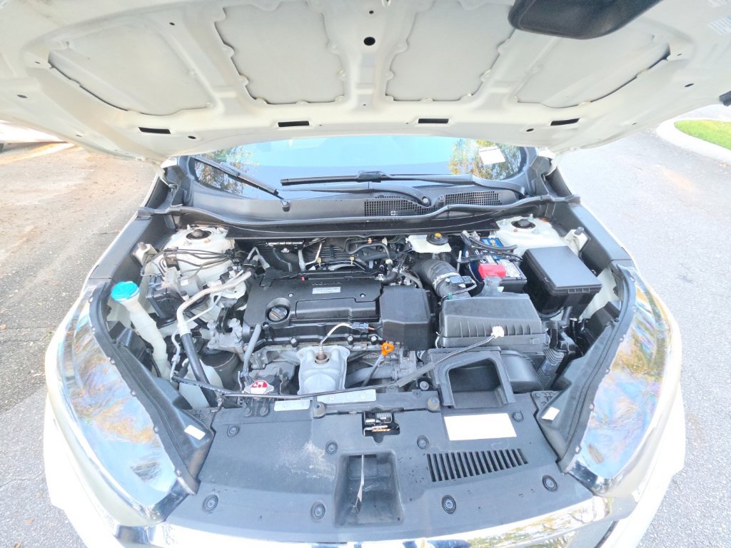 Used 2017 Honda CR-V LX image 37