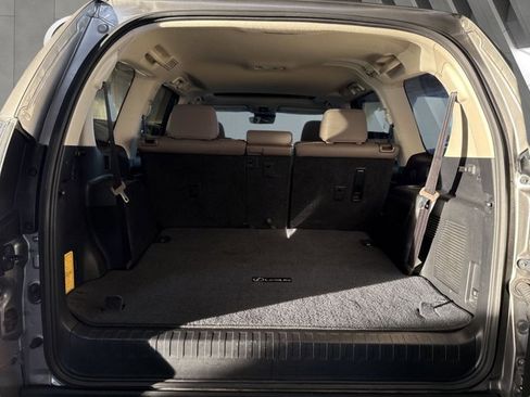 Certified 2021 Lexus GX 460 Premium image 22