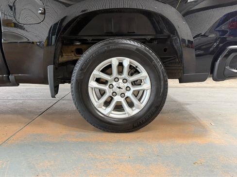 Used 2024 Chevrolet Silverado 1500 RST AWD/4WD image 10