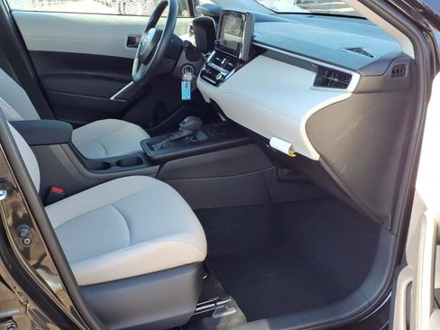 New 2026 Toyota Corolla Cross L image 10